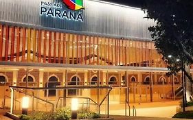 Excelente departamento, a metros del Shopping Paso del Paraná, vista al río Paraná - silencio - ideal para descansar - barrio residencial - Cámaras de seguridad 24hs - unidad Monitoreada